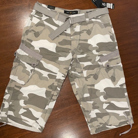 XRay Other - NWT Men’s cargo Capri size 38